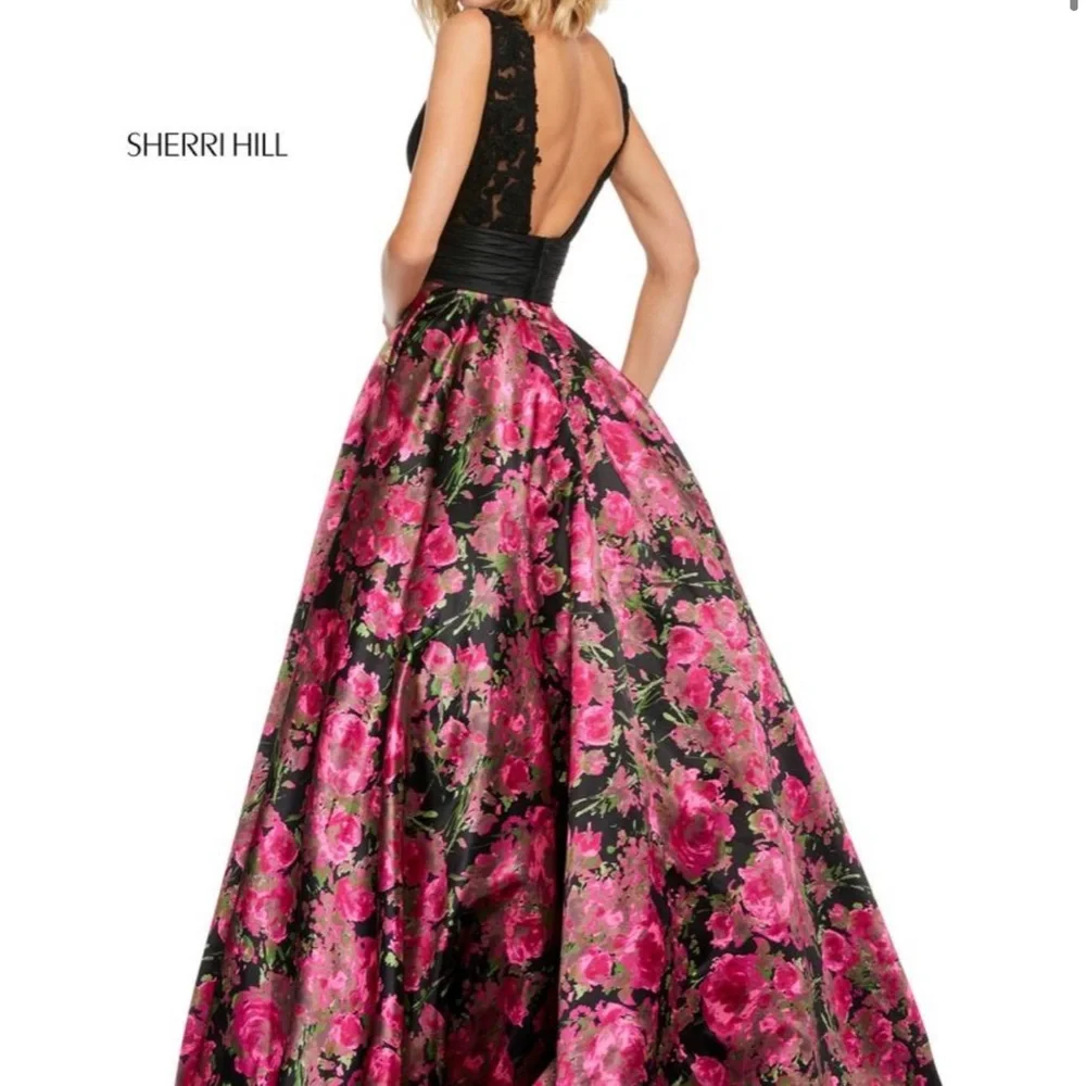 Formal Sherri Hill Roses - Picture 4 of 5